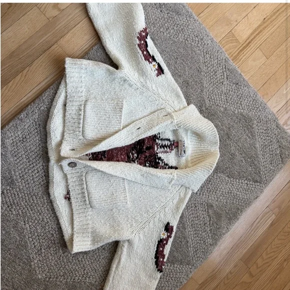 Pilcro Cream and Brown Horse Pattern Cropped Sweater size XXSP Anthropologie - Picture 3 of 8